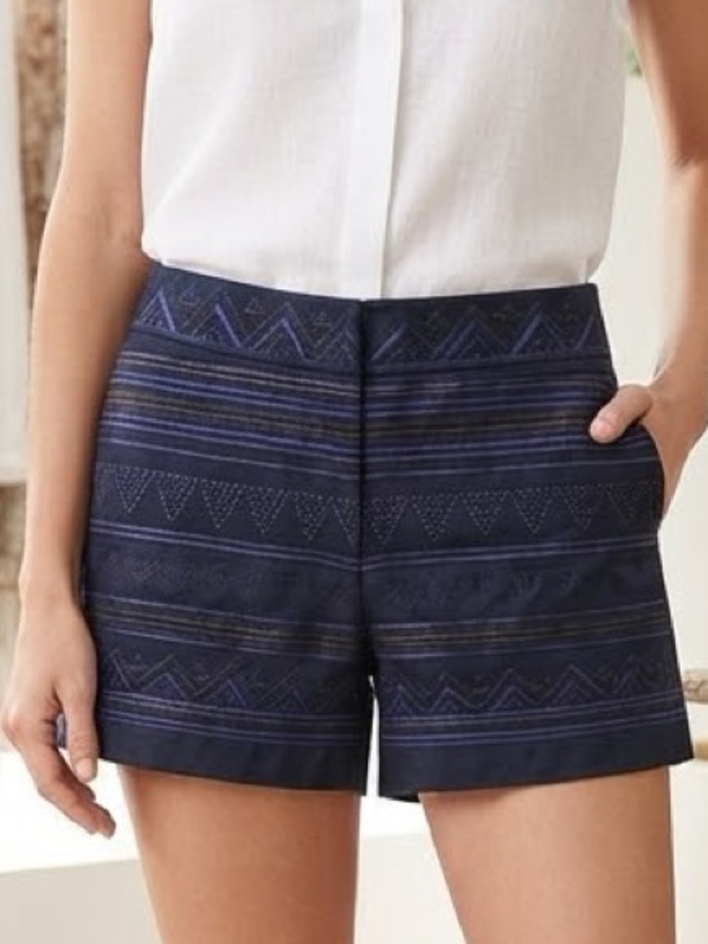 White House Black Market Blue Patterned Women's Shorts